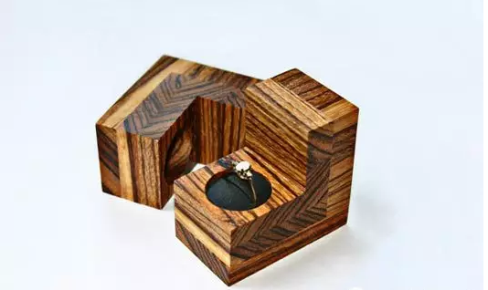 首飾設(shè)計圖9-廣州駿業(yè)包裝實業(yè)有限公司 首飾設(shè)計圖9